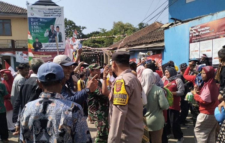 Pemdes Cibeureuyeuh Conggeang Gelar Pawai Rakyat Perayaan Kemerdekaan RI ke-78