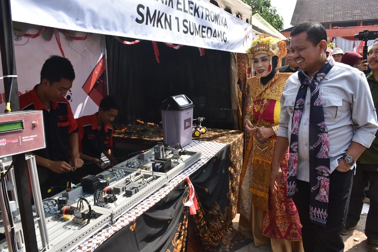 HUT ke-60 SMK Nesas Berupaya Menjadi SMKN Terdepan