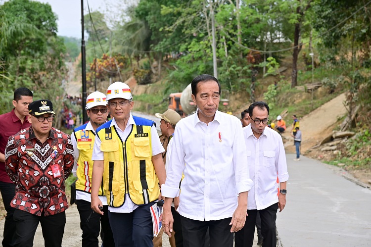 Presiden Jokowi Tinjau Progres Penanganan IJD di Kabupaten Penajam Paser Utara