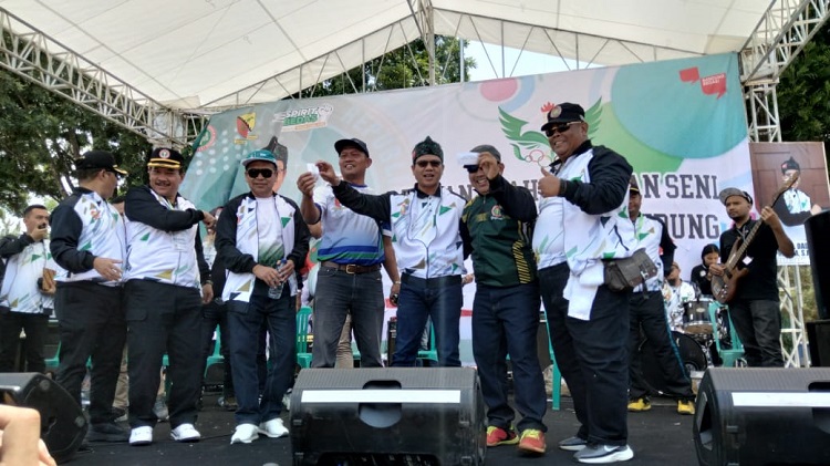 PGRI Kab. Bandung Gelar Porseni, Bupati Bandung Buka Secara Langsung