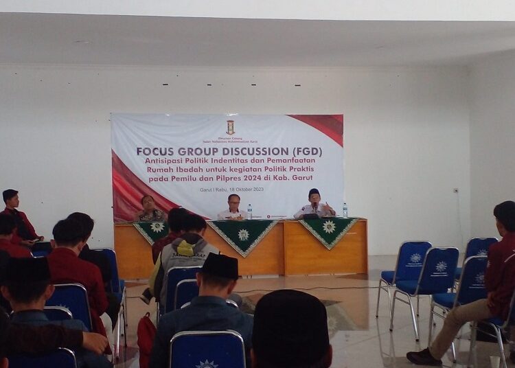 Pelaksanaan FGD Di Gd.Dawah PD.Muhamadyah Ģarut, Jln.Pembangunan Tarogong Kidul, Garut.