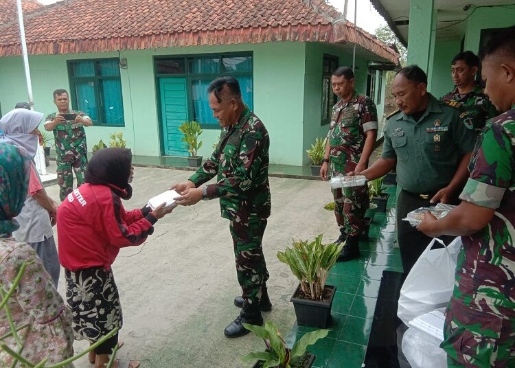 Kodim 0612 Gelar Aksi Sosial “Jumat Berkah”