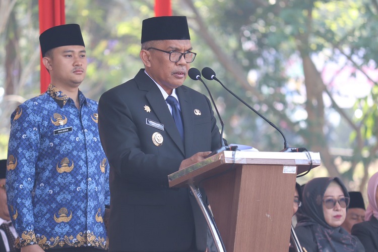 Pj. Bupati Arsan Latif Pimpin Peringatan Hari Sumpah Pemuda Ke-95