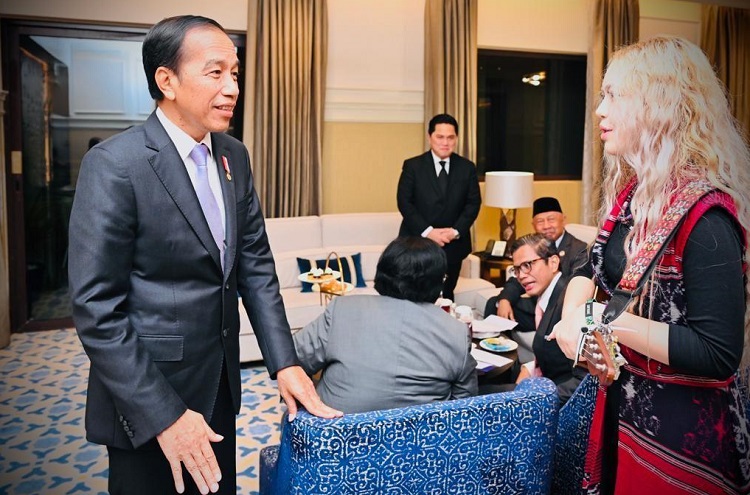 Cerita Celine Bermain Ukulele di Hadapan Presiden Jokowi