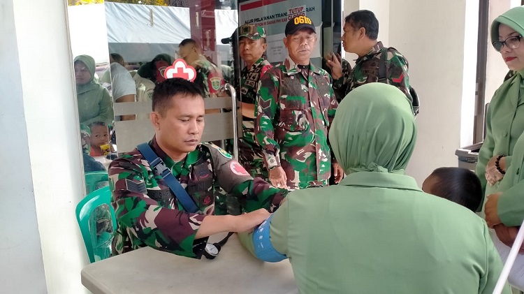 Kodim 0610/Sumedang Bersama PMI Gelar Baksos Donor Darah