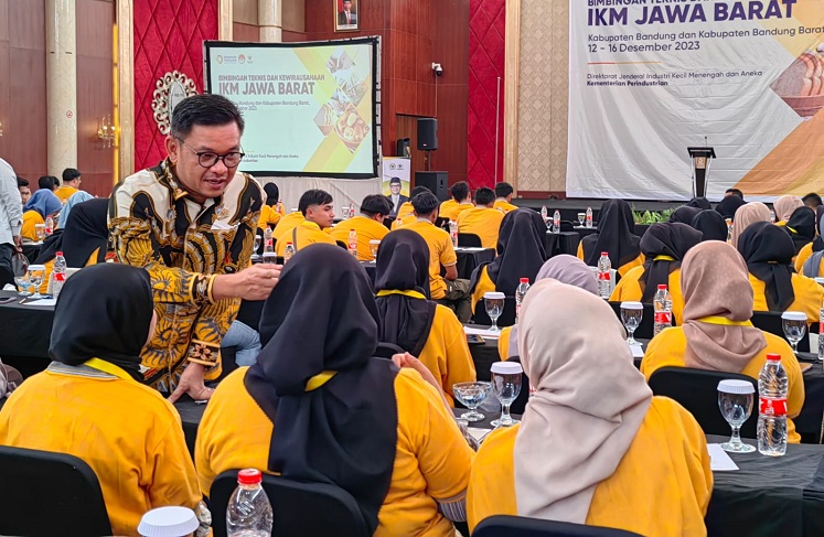 Berharap Lahirkan Pengusaha Muda Tangguh, Kang Ace Buka Pelatihan Kewirausahaan