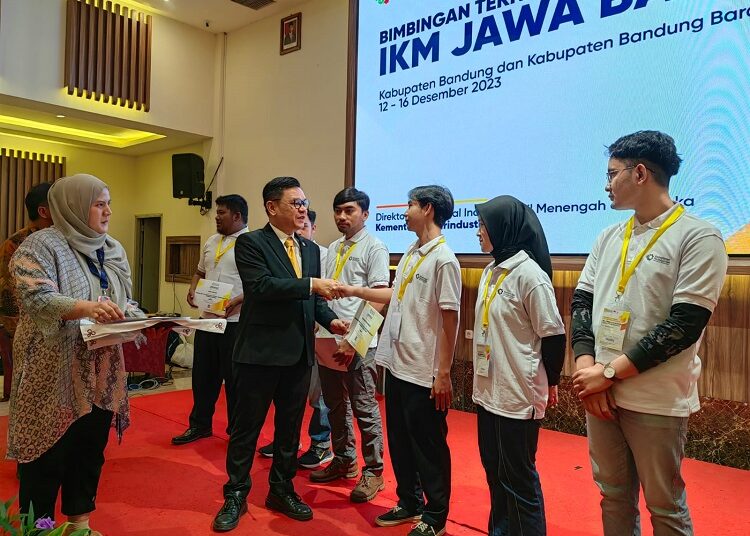 Kang Ace Dorong Pelatihan Kewirausahaan Tingkat Lanjut dan Sertifikasi Halal