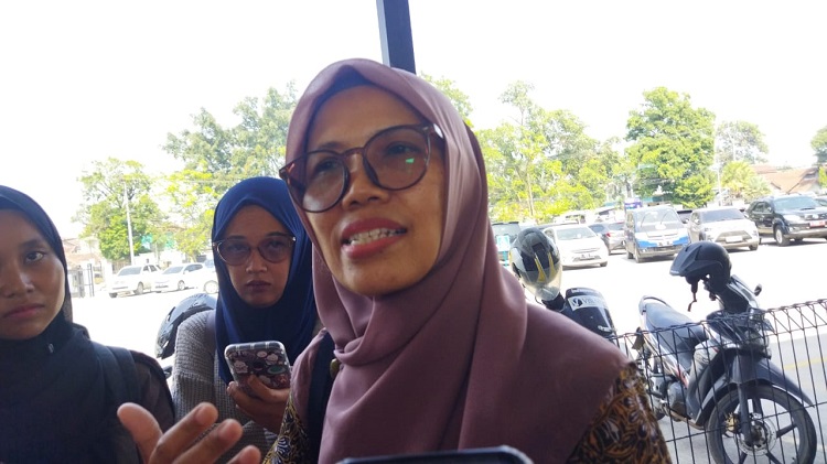 Panitia Peringatan Hari Ibu, Diduga Langgar Undang-Undang