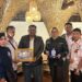 DPD IWOI Kab. Garut Berikan Piagam Penghargaan GOLDEN AWARD 2024 Pada Kejari