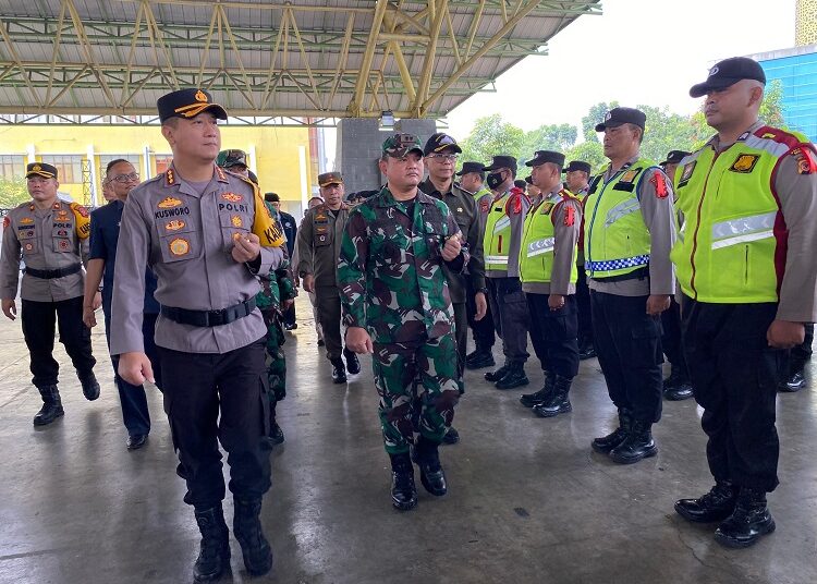 Jelang Lebaran, Polresta Bandung Apel Gelar Pasukan Ops Ketupat Lodaya Tahun 2024