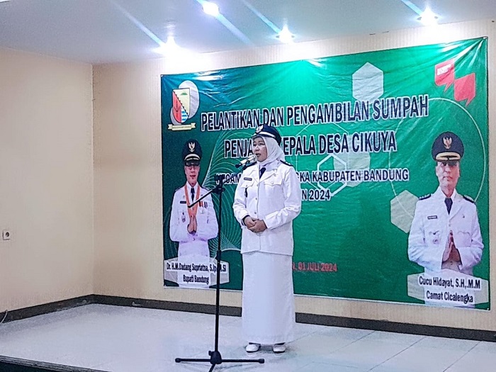 Camat Cicalengka, Ucapkan Selamat Kepada Popon Terpilih Pj. Desa Cikuya