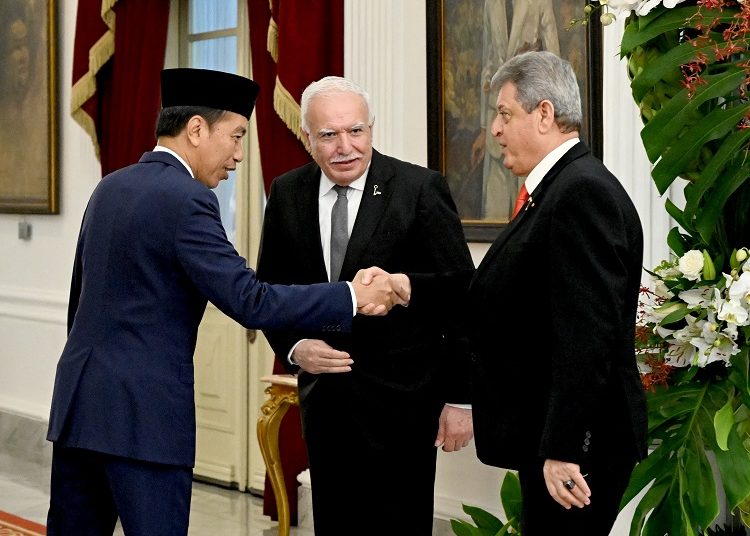 Presiden Jokowi Dianugerahi “Grand Collar Order of the State of Palestine” oleh Presiden Mahmoud Abbas