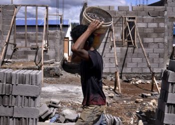 Tahun Depan Bangun Rumah Sendiri Bakal Kena Pajak 2,4 %