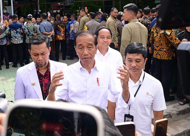 Kunjungi RSUD dr. Abdul Rivai di Bumi Batiwakkal, Kisah dan Harapan Jokowi Kedepan