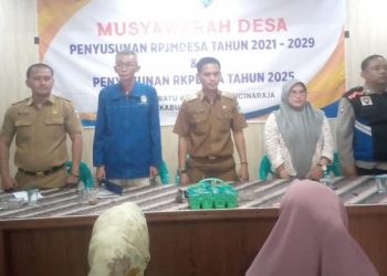 Review RPJMDesa, 2021-2029 & RKP Desa Tahun 2025 , Pemdes Sukaratu Sucinaraja Gelar Musdes