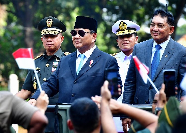 Presiden Prabowo Subianto Hadiri Upacara Penerimaan dan Penyerahan Memorandum Menteri Pertahanan RI