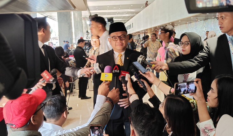 Kang Ace Resmi Dilantik Jadi Anggota DPR RI, Mohon Doa Bisa Laksanakan Tugas dan Fungsi