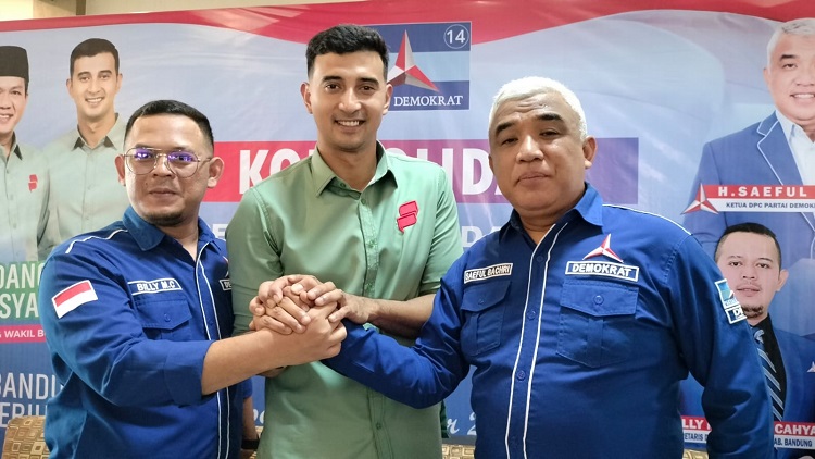 Ratusan Struktur Demokrat Kab Bandung Konsolidasi Menangkan Paslon No 2 Dadang Supriatna-Ali Syakieb