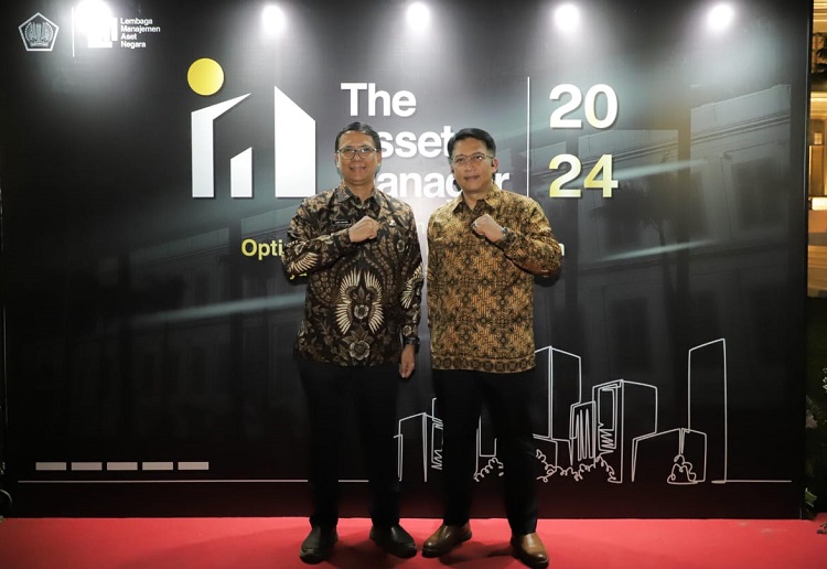 Diserahkan Menteri Keuangan Sri Mulyani Indrawati, Pemkab Bandung Raih Juara 1 The Asset Manager 2024 Tingkat Nasional