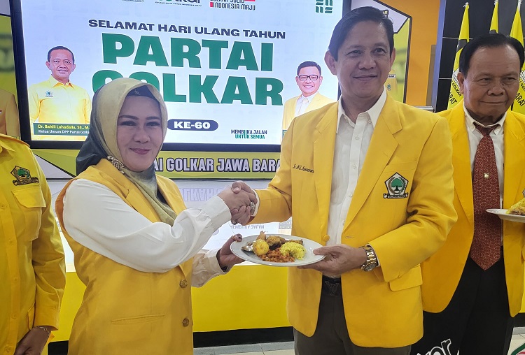 HUT ke-60 Partai Golkar, Kader Ziarah ke TMP Cikutra, MQ Iswara: Momentum Terima Kasih ke Warga Jabar