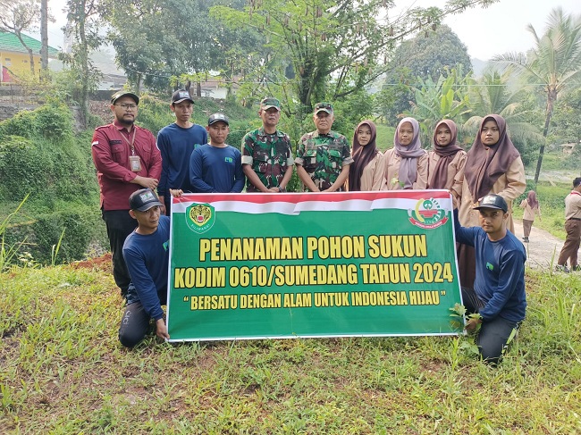 Bersatu dengan Alam untuk Indonesia Hijau