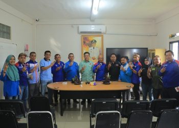 Puluhan Ribu Buruh Kabupaten Bandung Siap Menangkan Dadang Supriatna-Ali Syakieb