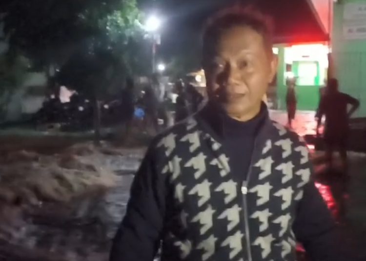 Akibat Hujan Deras dan Tanggul Jebol, Banjir Bandang Melanda Komplek Soreang Residence