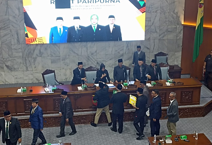 Raperda Pengelolaan Perikanan Disahkan, Ketua DPRD: Peternak Ikan Bakal Mendapatkan Perhatian Pemerintah