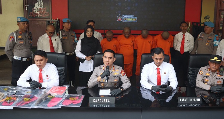 Polres Cianjur Tangkap Empat Pelaku Spesialis Pencurian Minimarket