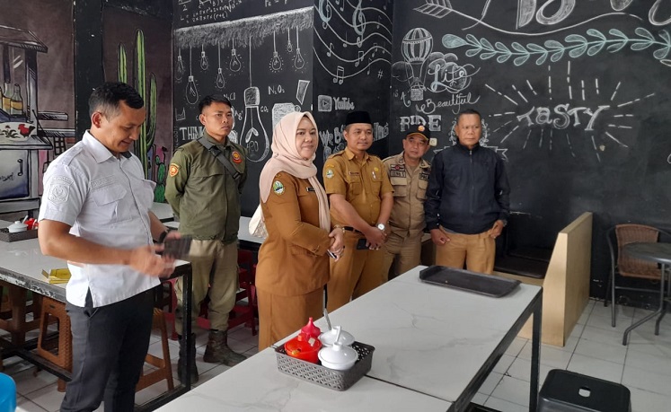 Hanya 2-3 yang Belum Berizin, Plt. Camat Dindin Hikmat Sebut Kegiatan Berusaha di Nagreg Kondusif