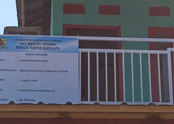 Pemdes Nengkelan Prioritaskan Layanan Publik Lewat Pavingisasi dan Renovasi Command Centre