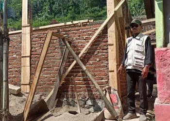 Gedung Posyandu Dibangun, BLT Disalurkan: Komitmen Marga Mulya untuk Warga