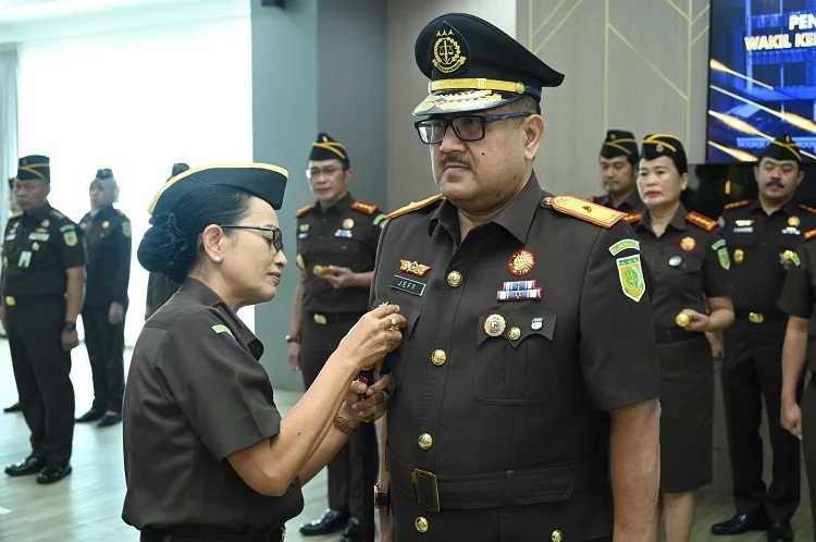 Resmi Dilantik, Dr. Jefferdian Siap Emban Tugas sebagai Wakajati Jabar
