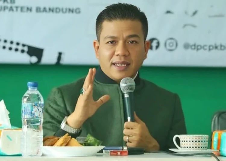 Insentif Naik, Dapat BPJS! RT, RW, dan Kader di Kabupaten Bandung Rasakan Perhatian dari Kang DS