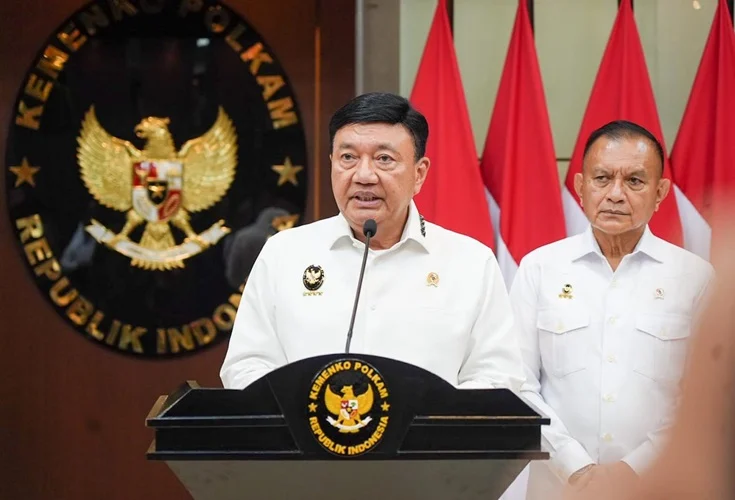 Menko Polkam Tegaskan Pentingnya Menjaga Martabat Bendera Merah Putih