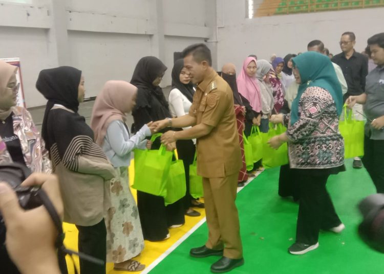 Kang DS Berharap Ketelitian dan Ketelatenan Bidan Desa Menjadi Kunci Keberhasilan di Kab. Bandung