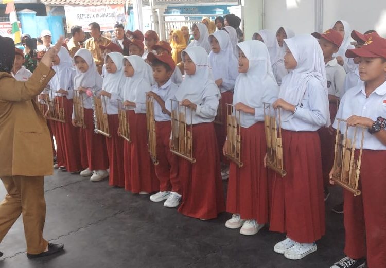 Kelurahan Karangmulya Masuk Nominasi Anugrah Gapura Sri Baduga Tingkat Kabupaten Garut