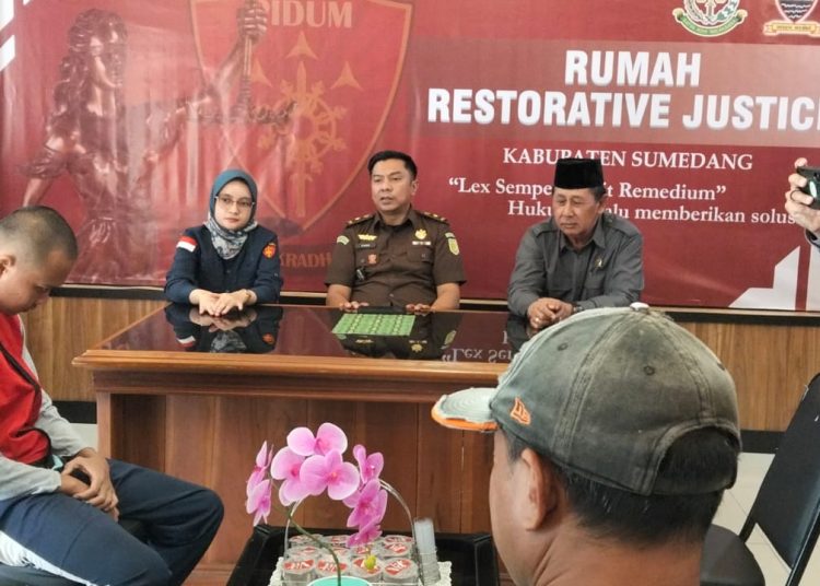 Ketua DPRD Bareng Kejari Sumedang Teken MoU Penyelesaian Perkara melalui Restorative Justice