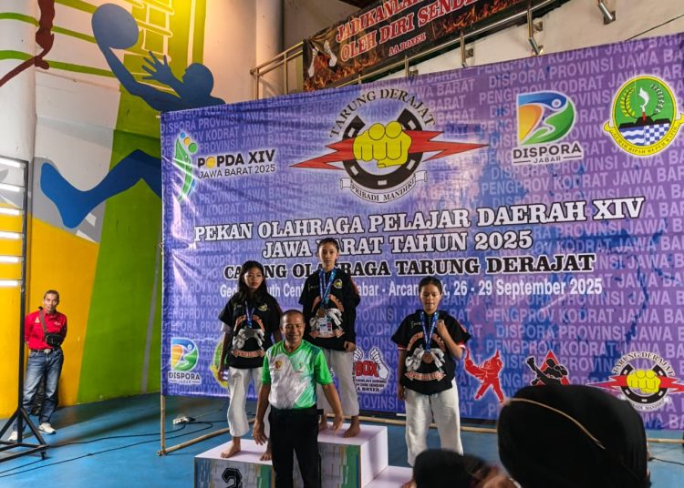 Cabor Tarung Derajat Seni Gerak Khansa Aurora Lazuardi Raih Emas di POPDA XIV Jabar