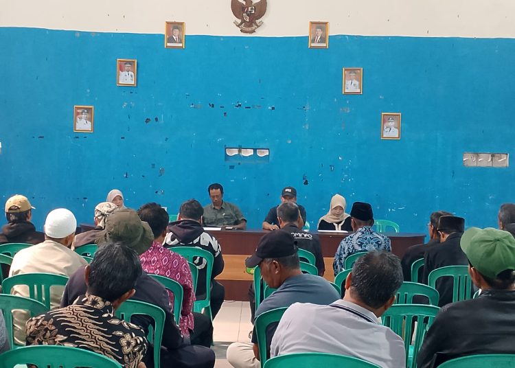 Pemdes Jatisari Salurkan Insentif RT/RW