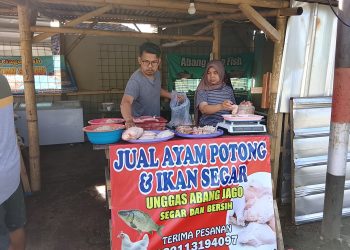 Kisah Kang Firman, Banting Setir Jadi Pengusaha Ayam dan Ikan Segar