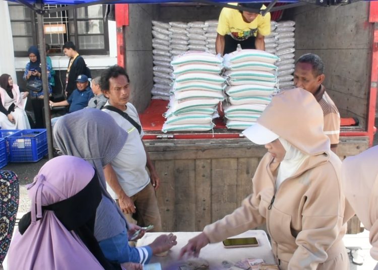 Gerakan Pangan Murah Warnai HUT Korpri ke-54