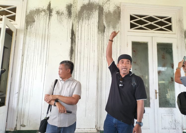 Bangunan Cagar Budaya Gedong Duwur Rusak oleh Vandalisme Aktivitas Pembuatan Film
